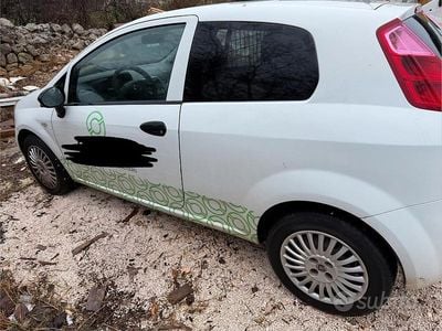 Usata Fiat Punto 2010 Bianco Furgone
