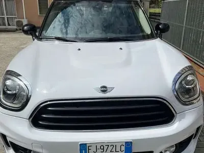 Usata Mini Cooper D Countryman 150 CV (110 kW) 2017 Bianco SUV