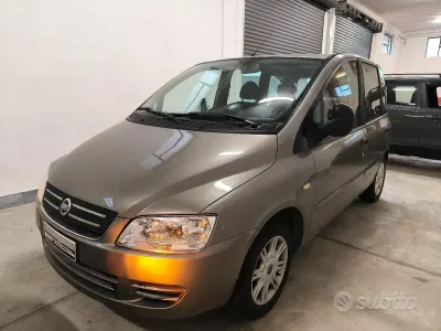 Usata Fiat Multipla 120 CV (88 kW) 2006 Monovolume