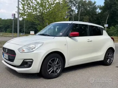 Usata Suzuki Swift 90 CV (66 kW) 2018 Bianco Utilitaria