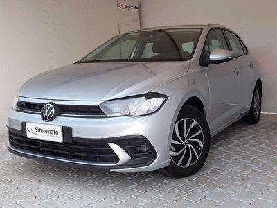 Usata VW Polo Life 95 CV (69 kW) 2025 Grigio Utilitaria