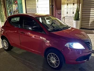 Usata Lancia Ypsilon 80 CV (58 kW) 2014 Utilitaria