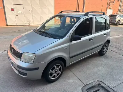 Usata Fiat Panda Dynamic 60 CV (44 kW) 2012 Grigio Utilitaria