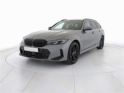 Usata BMW 330e M Sport 184 CV (135 kW) 2024 Skyscraper grey Station wagon