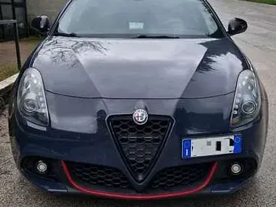 Usata Alfa Romeo Giulietta Exclusive 120 CV (88 kW) 2016 Utilitaria