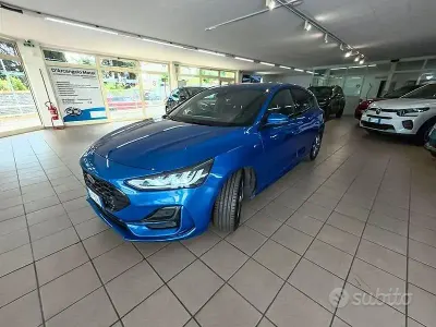 Usata Ford Focus 115 CV (84 kW) 2024 Grigio Berlina
