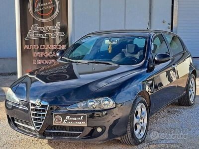 Usata Alfa Romeo 147 105 CV (77 kW) 2009 Nero Utilitaria