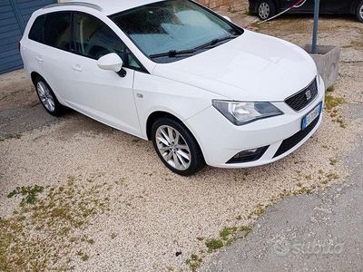 Usata Seat Ibiza ST Style 90 CV (66 kW) 2014 Bianco Station wagon