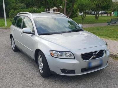 Usata Volvo V50 109 CV (80 kW) 2010 Argento Station wagon