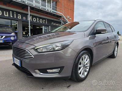 Usata Ford Focus Titanium 95 CV (69 kW) 2017 Grigio Station wagon