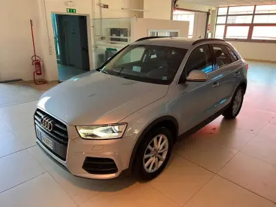 Usata Audi Q3 Business 120 CV (88 kW) 2017 Argento SUV