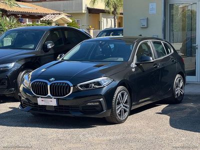 Usata BMW 116 Advantage 116 CV (85 kW) 2021 Nero Utilitaria