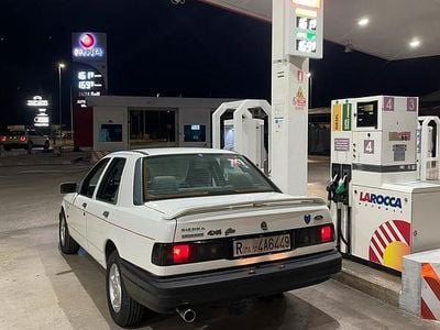 Usata Ford Sierra Ghia 122 CV (89 kW) 1991 Bianco