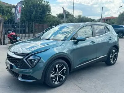 Usata Kia Sportage Style 179 CV (131 kW) 2023 Grigio SUV