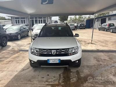 Usata Dacia Duster Urban Explorer 110 CV (80 kW) 2016 Bianco SUV