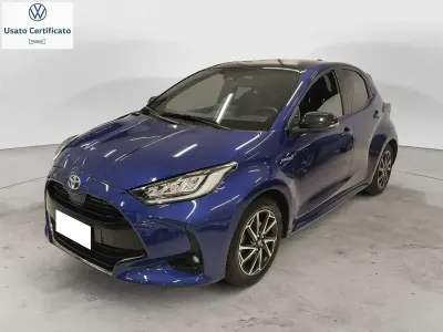 Usata Toyota Yaris Hybrid Lounge 116 CV (85 kW) 2021 Other Berlina