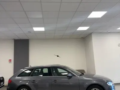 Usata Audi A4 Business Plus 150 CV (110 kW) 2014 Grigio Station wagon