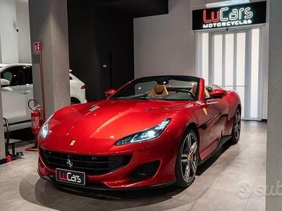 Usata Ferrari Portofino 599 CV (440 kW) 2020 Rosso Cabrio