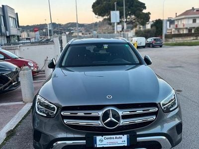 Usata Mercedes GLC220 Premium 194 CV (142 kW) 2021 Grigio SUV