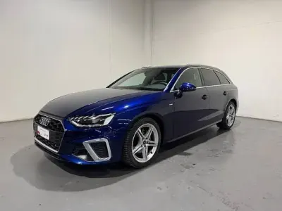 Usata Audi A4 S-Line 204 CV (150 kW) 2024 Blu navarra metallizzato Station wagon