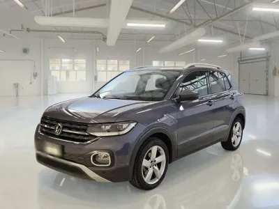 Usata VW T-Cross Advance 110 CV (80 kW) 2022 Grigio SUV