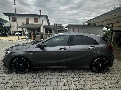 usata Mercedes A45 AMG 381 cv- 2016 tagliandi completi