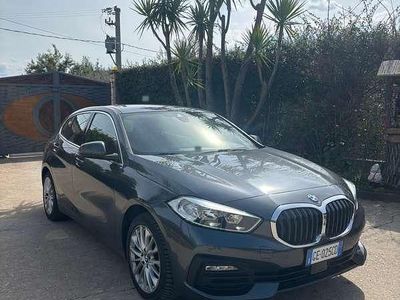 Usata BMW 116 Comfort Edition 116 CV (85 kW) 2020 Grigio Utilitaria