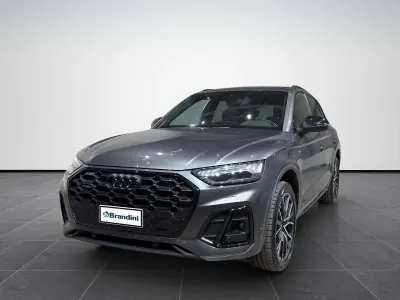 Usata Audi Q5 S-Line 265 CV (194 kW) 2022 Grigio scuro met, SUV
