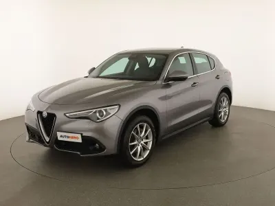 Usata Alfa Romeo Stelvio Super 210 CV (154 kW) 2017 Grigio SUV