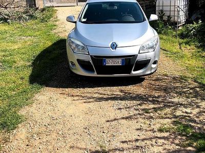 Usata Renault Mégane 110 CV (80 kW) 2010 Grigio Coupé