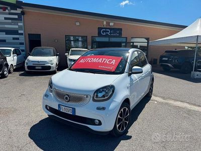 Begagnad Smart ForFour Passion 71 HK (52 kW) 2017 Vit Halvkombi