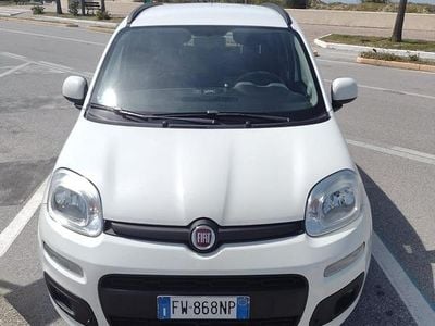 Usata Fiat Panda Lounge 69 CV (50 kW) 2019 Bianco Utilitaria