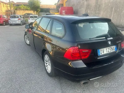 Usata BMW 320 177 CV (130 kW) 2009 Nero Station wagon