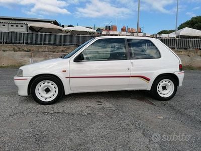 Usata Peugeot 106 98 CV (72 kW) 1995 Bianco Utilitaria