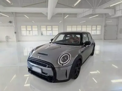 Usata Mini Cooper S Classic 178 CV (130 kW) 2021 Utilitaria