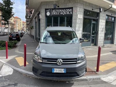 VW Caddy Maxi
