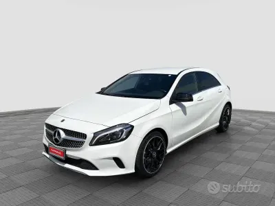Usata Mercedes A180 109 CV (80 kW) 2018 Bianco Berlina