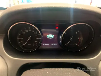 Usata Land Rover Discovery 2016 Rosso SUV
