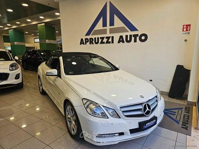 Usata Mercedes E220 Avantgarde 170 CV (125 kW) 2011 Bianco Cabrio