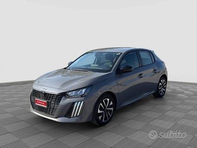 Usata Peugeot 208 Active 75 CV (55 kW) 2024 Grigio selenium Utilitaria
