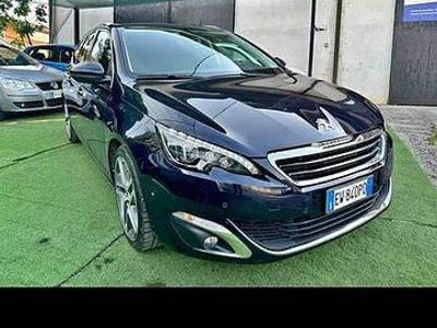 Usata Peugeot 308 Allure 116 CV (85 kW) 2014 Blu Station wagon