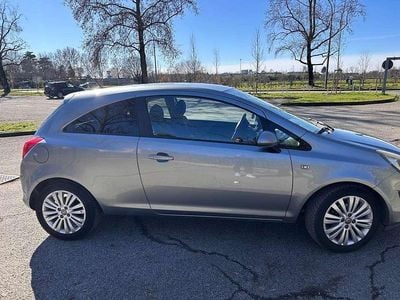 Usata Opel Corsa 86 CV (63 kW) 2015 Grigio Utilitaria