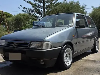 Usata Fiat Uno 45 CV (33 kW) 1989 Grigio Utilitaria