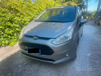 Begagnad Ford B-MAX 95 HK (69 kW) 2013 Grå Minibuss