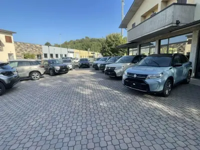 Nuova Suzuki Vitara Cool 110 CV (80 kW) 2026 Bianco SUV