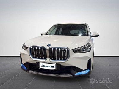 Usata BMW iX1 Comfort Edition 103 kW (141 CV) 2023 Bianco SUV