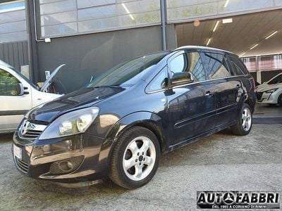 Usata Opel Zafira 150 CV (110 kW) 2013 Nero Monovolume