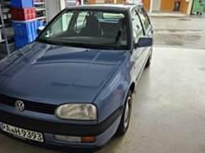 Usata VW Golf III 75 CV (55 kW) 1993 Blu Berlina