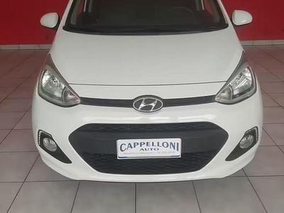 Używany Hyundai i10 Comfort 66 KM (48 kW) 2013 Biały Hatchback