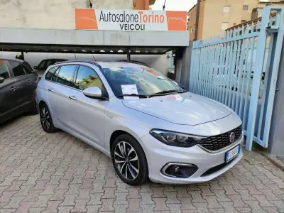 Usata Fiat Tipo Lounge 120 CV (88 kW) 2017 Argento Station wagon